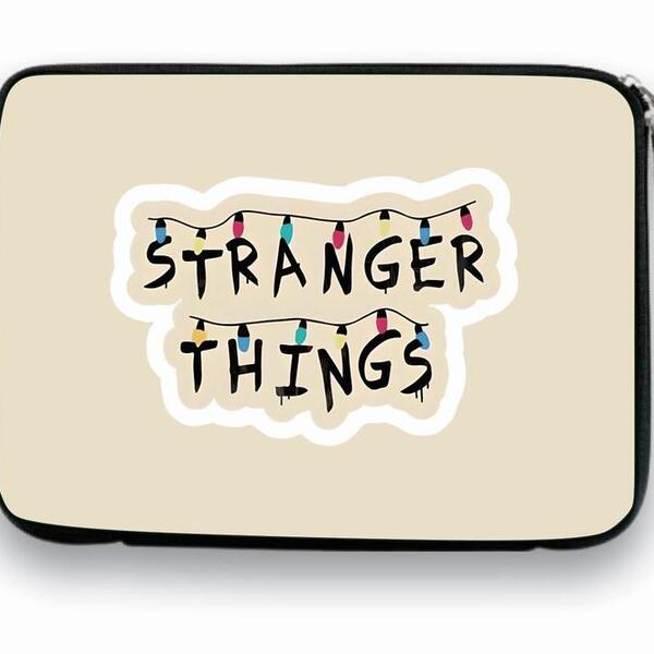 Capa Case Notebook 14 Personalizado Varal De Letras Stranger