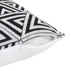 Capa de Almofada Triângulos Preto 43x43cm