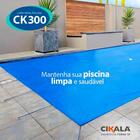 Capa De Piscina Azul Ck300 5.5x3 Metros Com Ilhós A Cada Metr