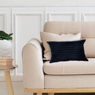 Capa Para Almofada Drapeada Line Em Veludo Retangular Azul Ma