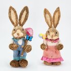 Casal De Coelhos De Páscoa Decoração Coelhinhos Caçadores 35cm