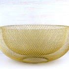 Centro De Mesa Aramado Em Metal Dourado Design Exclusivo