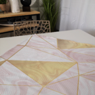 Centro De Mesa Geométrico Marmorizado 70cm X 70cm Único