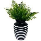 Centro De Mesa Moderno Preto E Branco Com Detalhe Listra