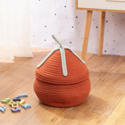 Cesto Organizador Infantil Morango de Corda de Algodão Vermelho Redondo com Tampa 18x25x18cm Oikos