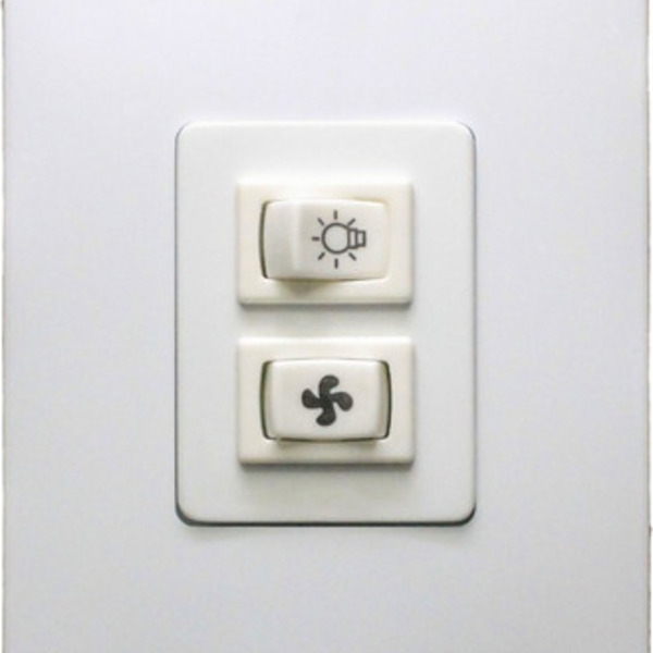 Chave Liga E Desliga 4x2 Com Reversão 1 Lâmpada Pw