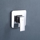 Chuveiro Com Volante Quadrado Aquecimento À Gás Ou Solar Latão