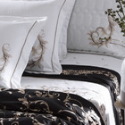 Cobreleito Lazio 300 Fios Ravini - King