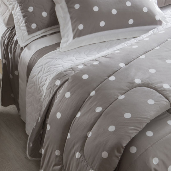 Cobreleito Satinee Kacyumara 300 Fios Ball Fend - Casal