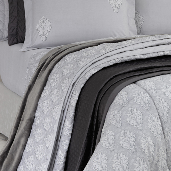 Cobreleito Vida Bela Kacyumara 200 Fios Nelly - Queen