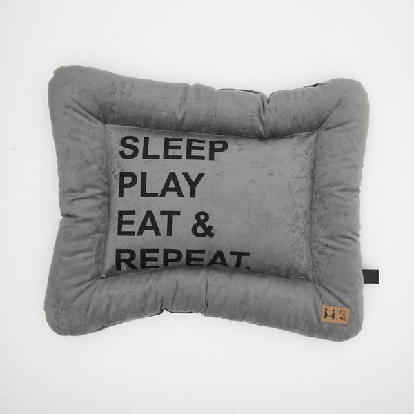 Colchonete para pets "sleep, play, eat, repeat" Beds for Pets