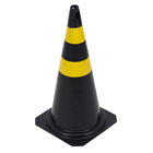 Cone de Sinalização 75x36cm Plástico Preto e Amarelo Pic Plásticos 1 Unidade