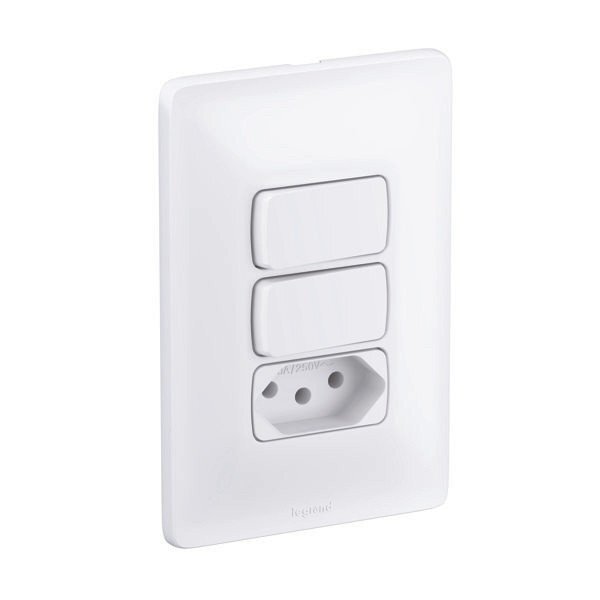 Conjunto 2 Interruptores Paralelos + 1 Tomada 10a - Pial Zeff