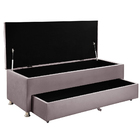 Conjunto Cabeceira Mila + Calçadeira Munique 1 40 Veludo - Vs