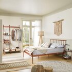 Conjunto Cama Casal, Mesa De Cabeceira E Arara De Roupas Em A