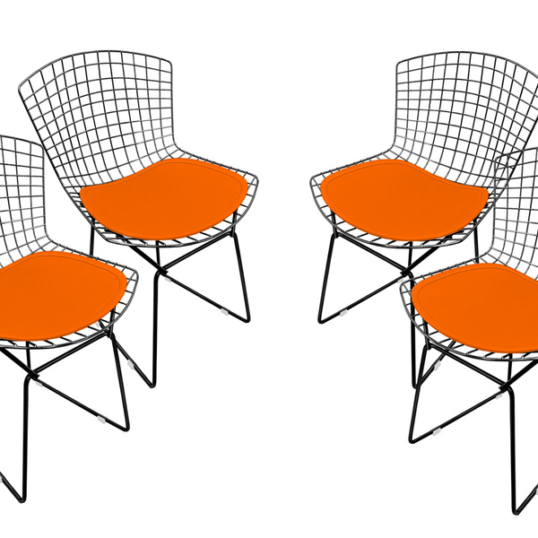 Conjunto Com 4 Cadeiras Bertoia Preta Fosca Com Assento - Vár