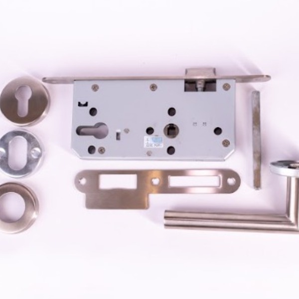 Conjunto Com Fechadura Central 3 Travas 85x55mm Com Maçaneta