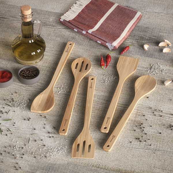 Conjunto de Utensílios de Bambu de 06 Peças 