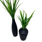 Conjunto de vaso alto e vaso máscara de cerâmica na cor preta