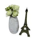 Conjunto Decorativo Vaso Branco Com Brilho E Torre Paris