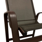 Conjunto Lótus Com Mesa 80cm Ripada + 4 Poltronas + Ombrelone