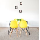 Conjunto Mesa Com Tampo De Vidro Araçá Com 4 Cadeiras Eiffel