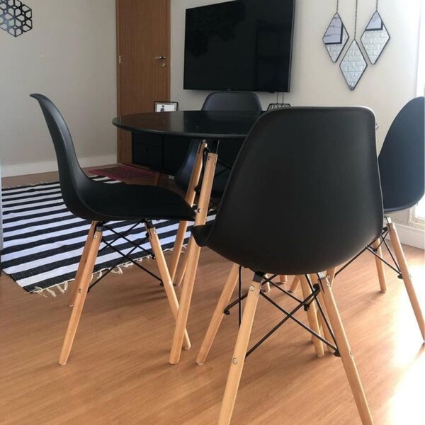 Conjunto Mesa De Jantar 110cm Com 04 Cadeiras Eiffel Preto