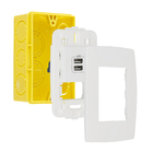 Conjunto de Tomada 2.4A 2USB Branco Pial Plus Legrand