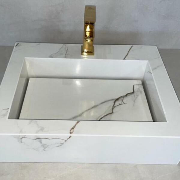 Cuba de Apoio Vene De Oro.