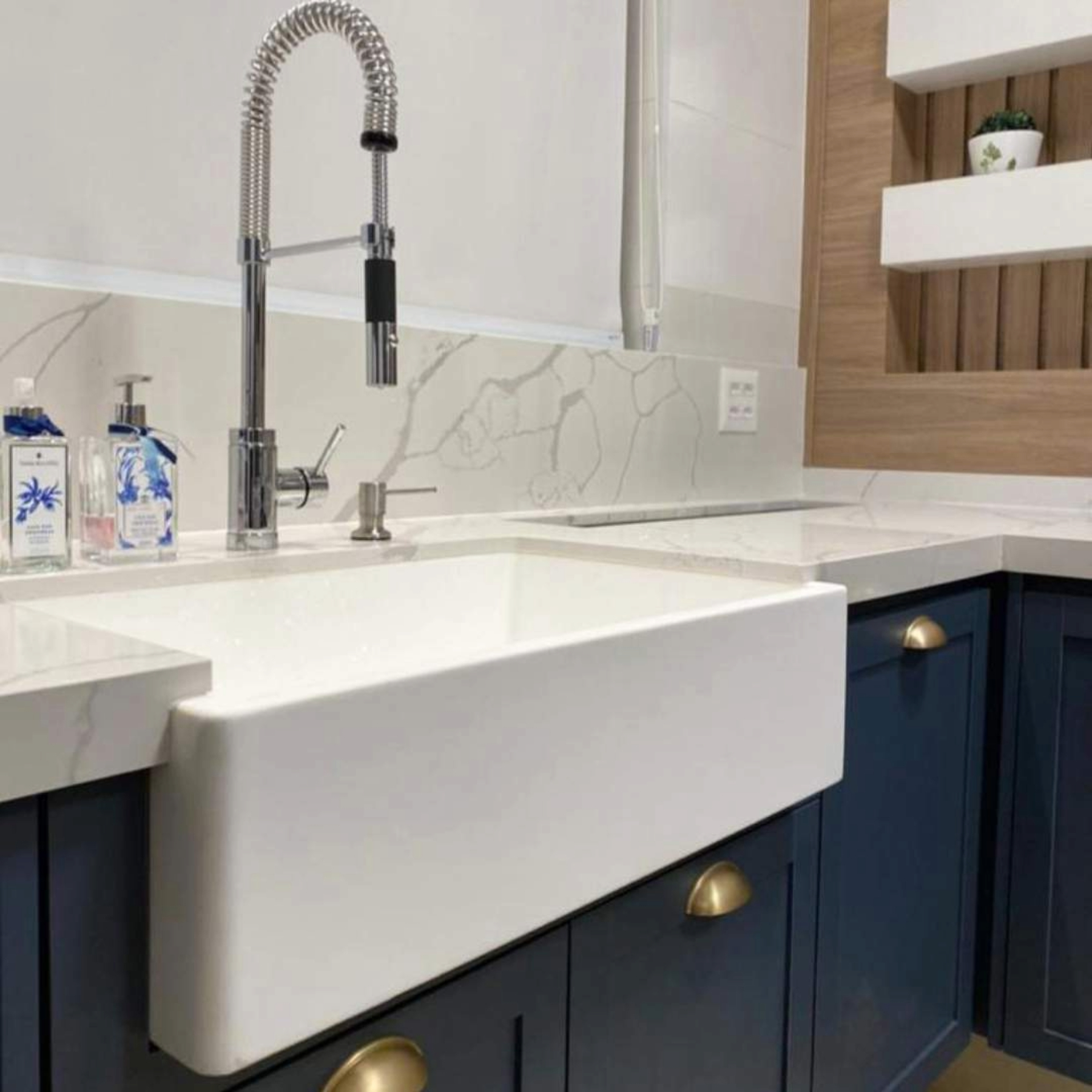 Cuba Cozinha Semi Encaixe Solid Surface 44,8x74,8 Don Artesano