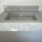 Cuba Suspensa Cinza.