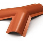 Cumeeira Triangular De Pvc Colonial Ecologica - Cerâmica/terr