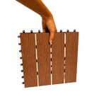 Deck Modular Em Wpc 30x30 Cor Teca 1m ² (11 Peças)