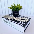 Decoração Sala Livro Fake + Vaso Preto + Colar Artesanal