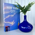 Decoração Sala Quarto Livro New York + Vaso Garrafa Azul Bic