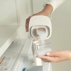 Dispenser Quadrado Branco de Plástico Flow OU