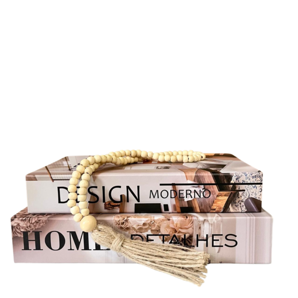 Dois Livro Caixa Fake Para Decorar E Colar De Madeira