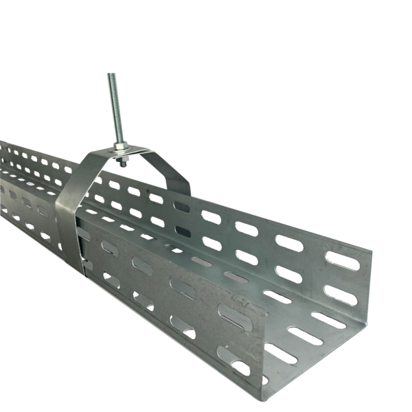 Eletrocalha perfurada tipo u 150x100x3000mm #24 pz seb brasil