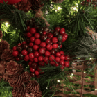 Enfeite Bola de Natal Fibra Bege 22x16x16cm Cromus