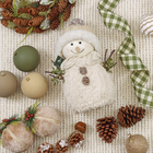 Enfeite Boneco de Neve Tecido Bege 34x29x17cm Cromus