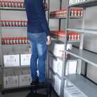 Escada Clínica De 2 Degraus Esmaltada Branca Tubo Com Piso Em