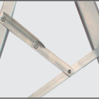 Escada De Alumínio De Encosto Paralela Com 08 Degraus