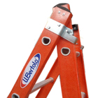Escada Tesoura Extensível Fibra de Vidro 7 Degraus Fechada e 12 Aberta 2,20x3,80m W Bertolo