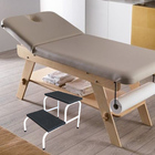 Escadinha 2 Degraus Esmaltada Piso Em Mdf Com Antiderrapante