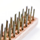 Escova Manual Madeira Aço com Cabo 22 X 3 cm 28 X 2,4 cm