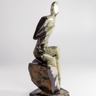 Escultura Abstrata Homem Na Pedra Xisto Esmeralda