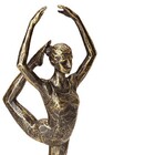 Escultura Bailarina Em Poliresina 28,5x8cm