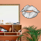 Escultura De Parede Decorativo Makeup Boca Mdf 6mm Prata 40x2