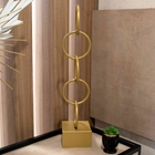 Escultura Decorativa Em Metal Círculos Dourada 61x13 Cm M02 -