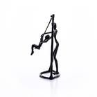 Escultura Decorativa Em Metal Preto Balanço 18x13 5 Cm - Indo